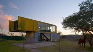 Huiini Shipping Container House side balcony