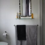 klip river container cabin bathroom mirror