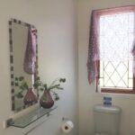 klip river container cabin bathroom view