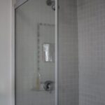klip river container cabin shower