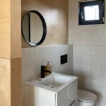 poznan riverfront cabins bathroom