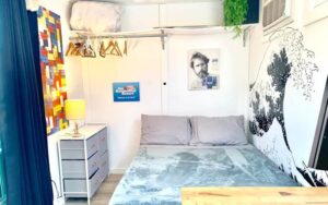 The Residential Resort, Culver City, California bed