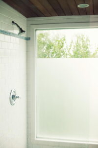 bathroom-frosted-window-glass