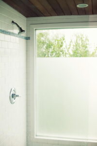 bathroom-frosted-window-glass