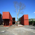 casa incubo construction stacked containers