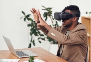 Focure on the Future, VR Headset