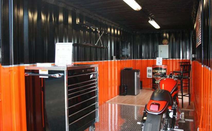 single-container-motorcycle-shop.jpg